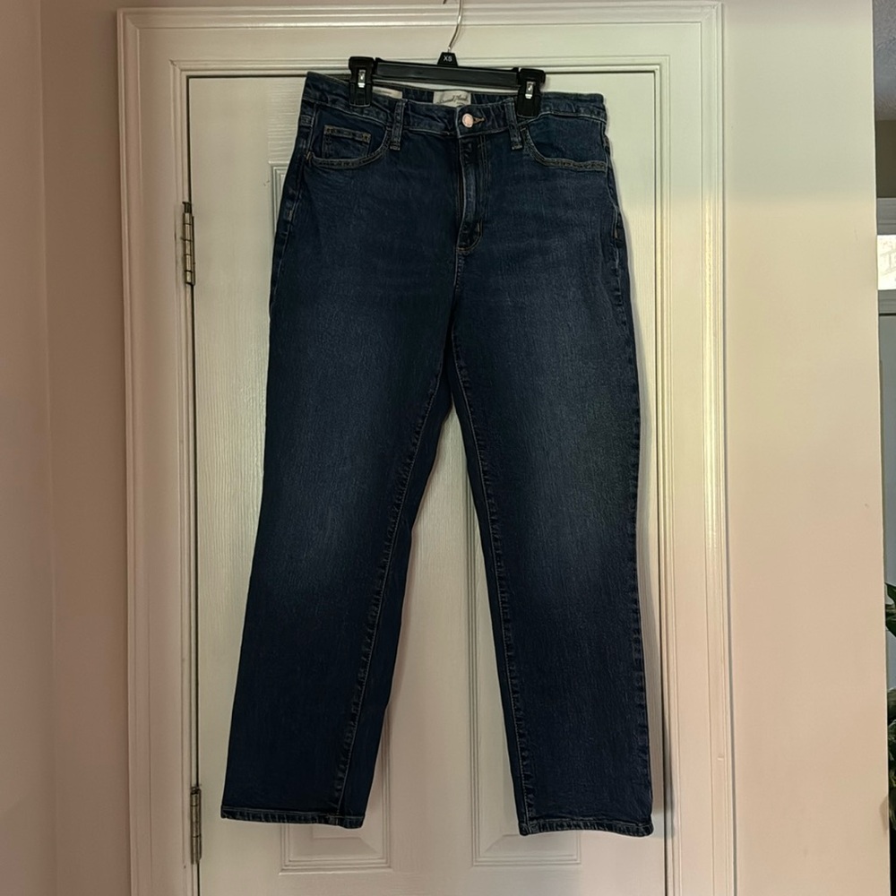 Universal Thread Goods/High rise straight cut jeans